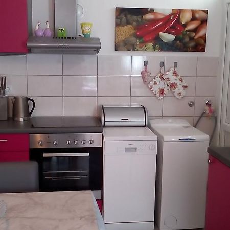 Apartment Masa Pirovac Εξωτερικό φωτογραφία