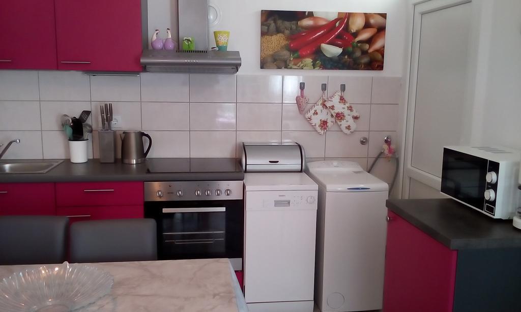 Apartment Masa Pirovac Εξωτερικό φωτογραφία