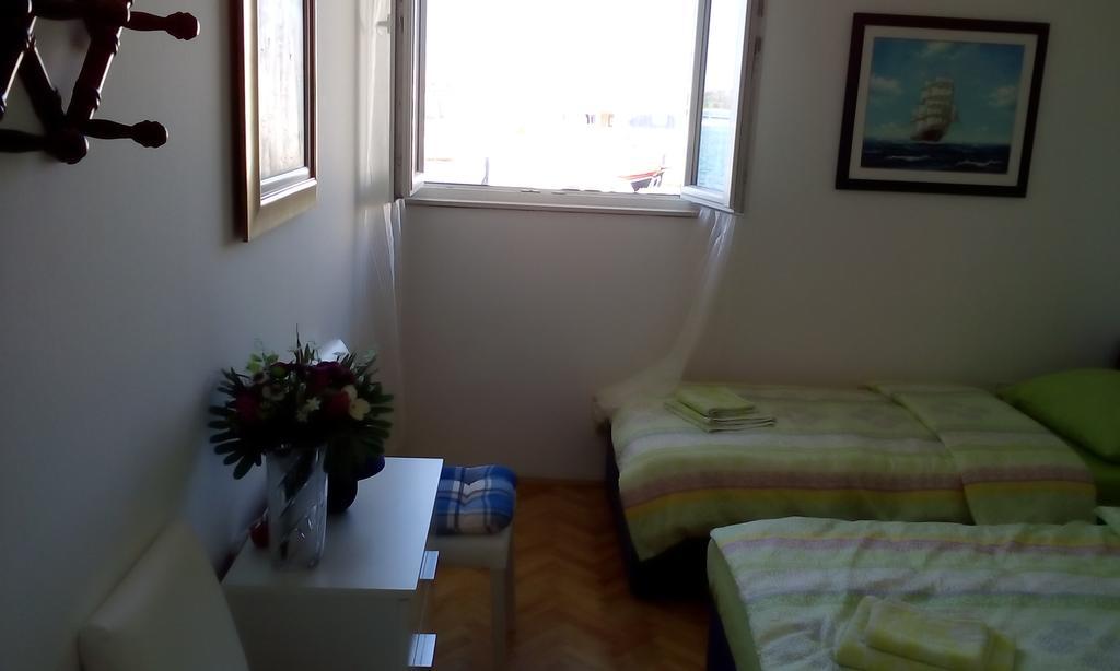 Apartment Masa Pirovac Εξωτερικό φωτογραφία